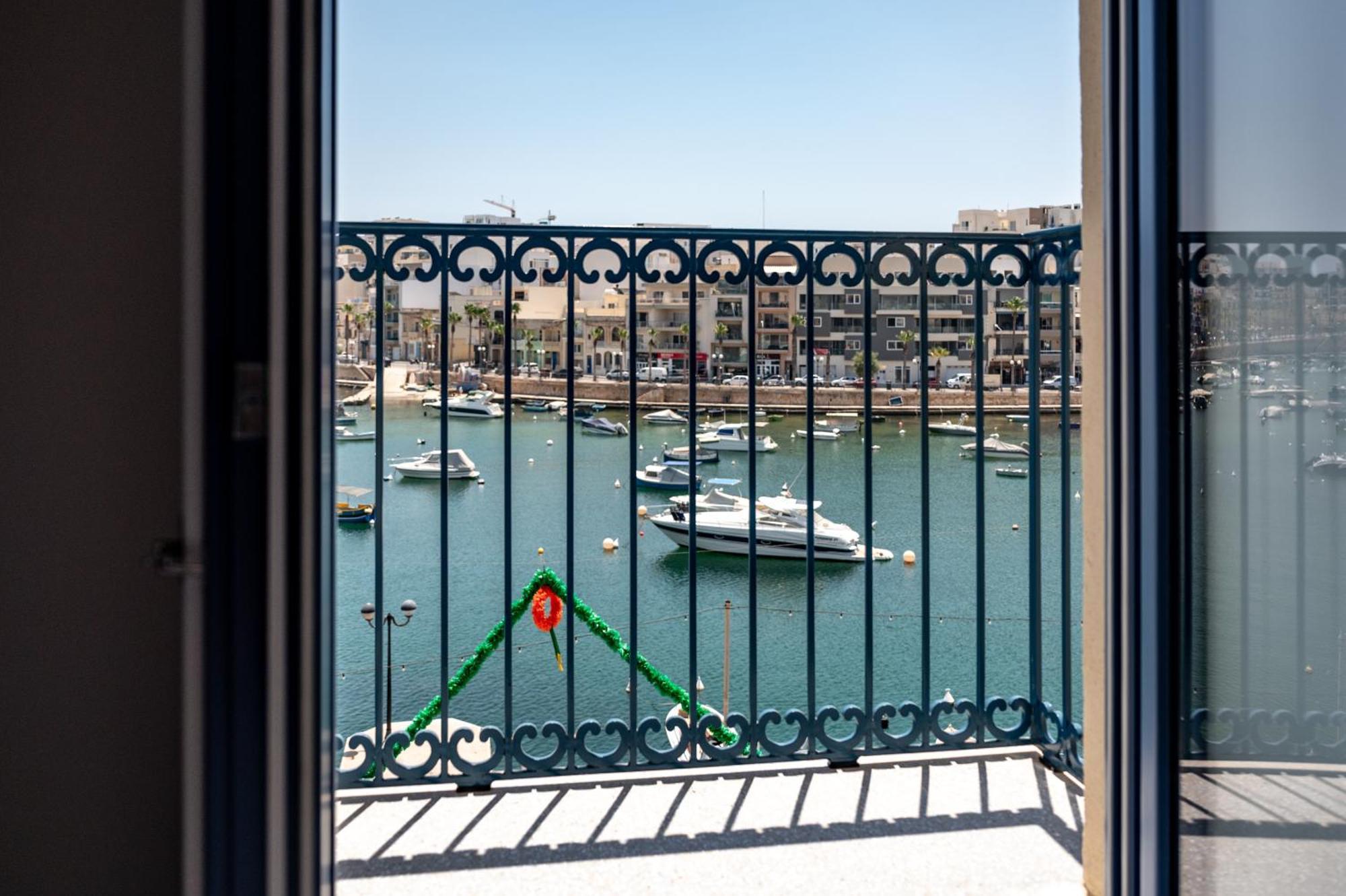 Casa Rosanna Malta B&B Adults Only 16 Plus Марсаскала Экстерьер фото